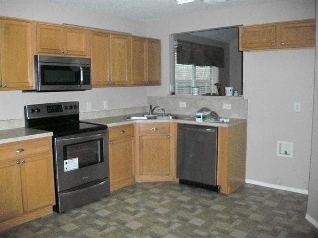 Building Photo - 4735 Topaz Ln