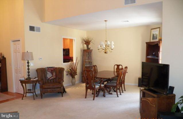 Building Photo - 2276 Southpoint Dr