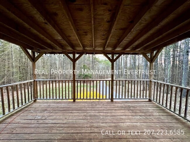 Building Photo - 689 Oak Hill Rd