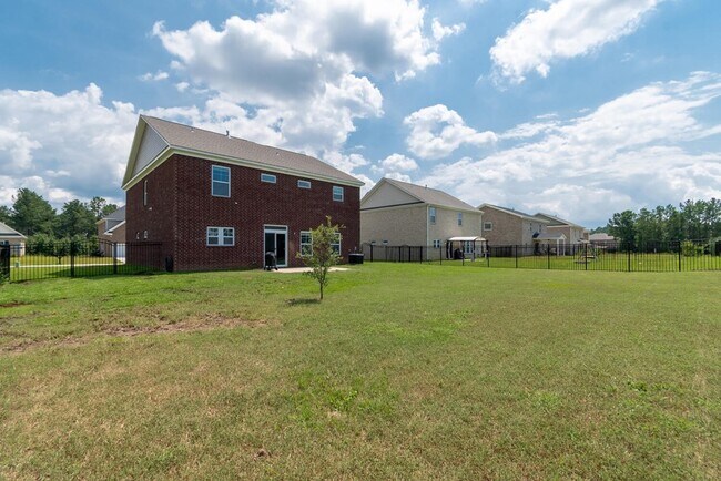 Building Photo - 510 Kittiwake Ln