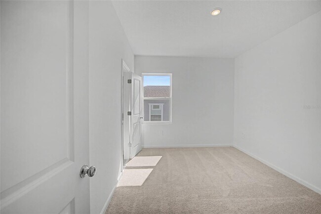 Building Photo - 2685 Bevel Ln