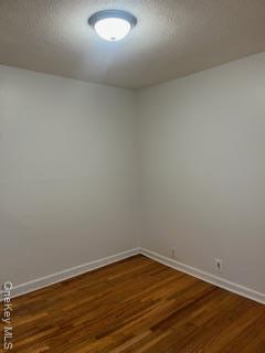 Building Photo - 90-24 Spritz Rd