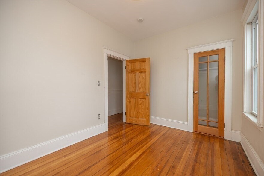 Building Photo - 339 Allston St