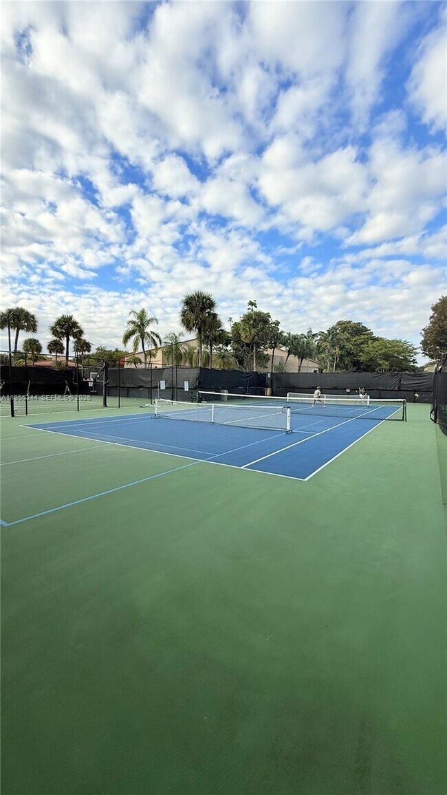 Building Photo - 3430 Torremolinos Ave