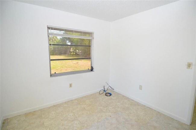 Building Photo - 411 San Miguel Ave