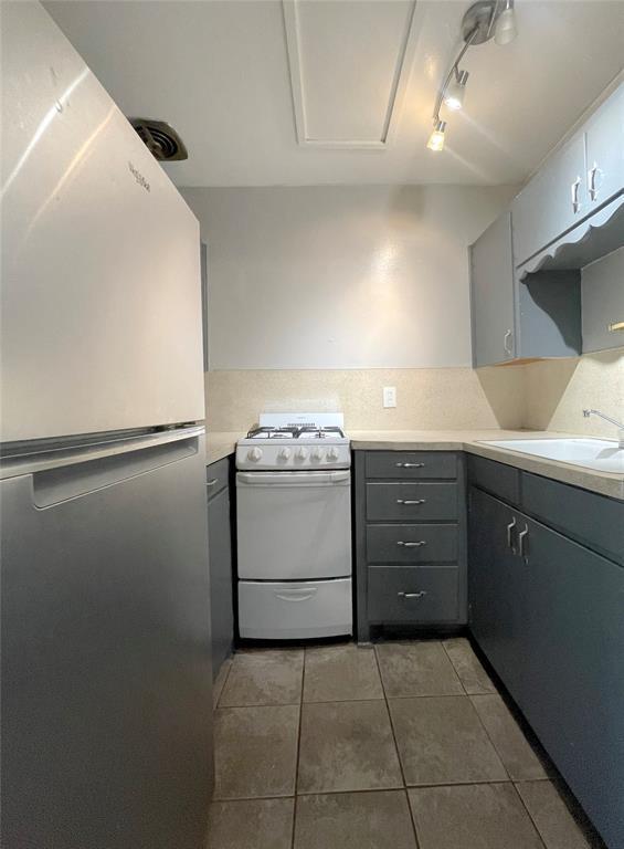 Building Photo - 6601 NW 30th Ter