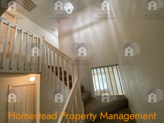 Building Photo - 164