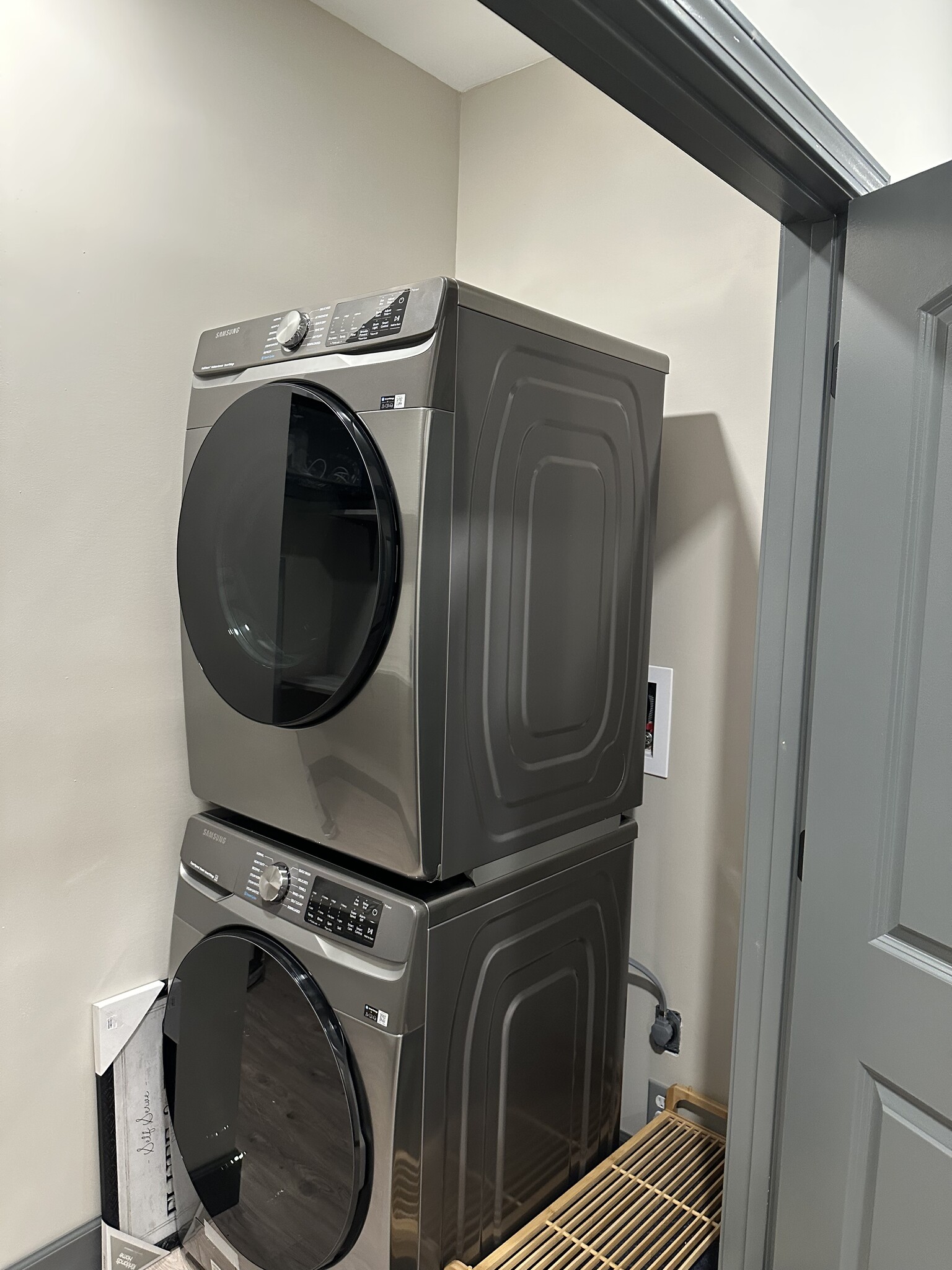 Brand new washer/dryer. - 200 Jaycee Dr