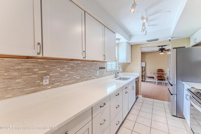 Building Photo - 4446 San Juan Dr