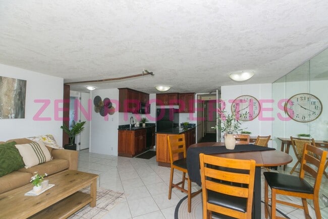 Building Photo - furnished 1 bedroom, 1 bath unit at Island Colony for rent.