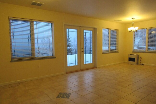 Building Photo - Beautiful 3 bedroom home in Fox for rent /...