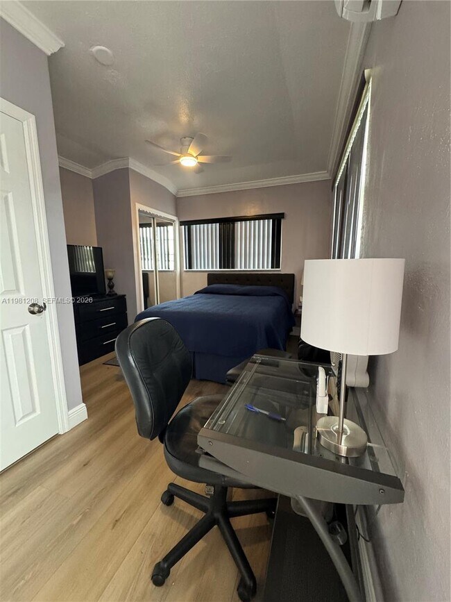 Building Photo - 3316 NW 36th Ave