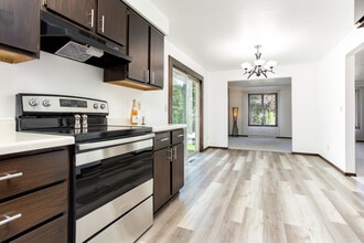 Building Photo - 3500 Northridge Ct