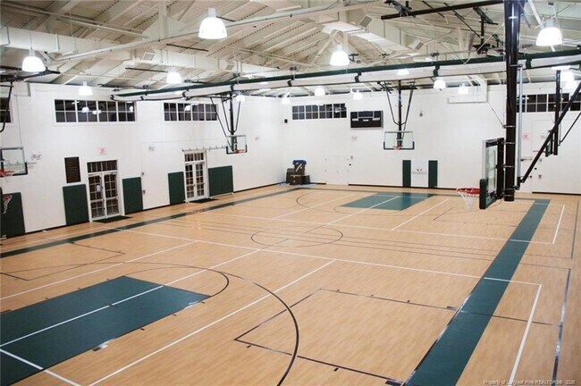 Building Photo - 977 Bristol Bridge Dr