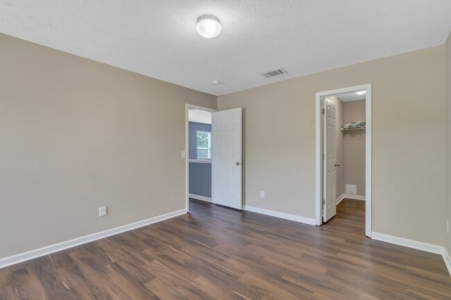 Building Photo - 7302 Autumn Crossing Way