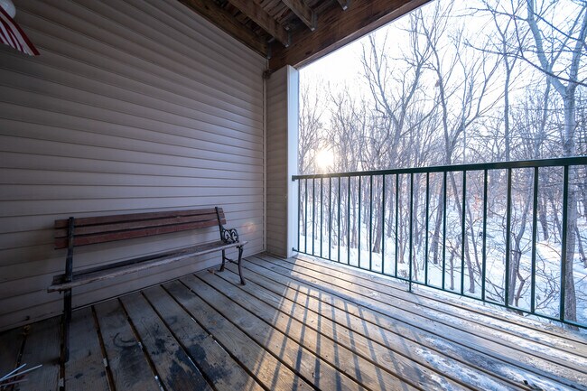 Building Photo - 16520 Tranquility Ct