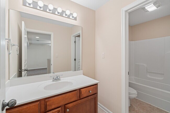 Building Photo - 10810 Carpenter Run Ln
