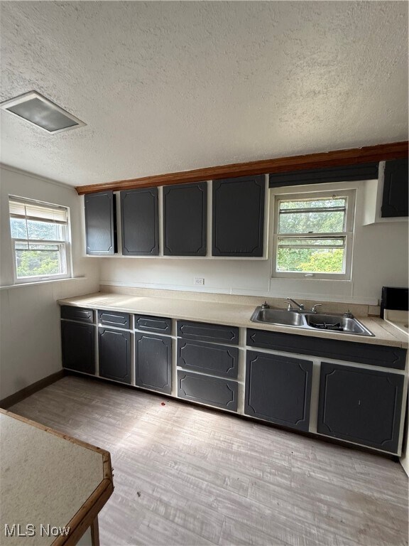 Building Photo - 1057 Joy Ave