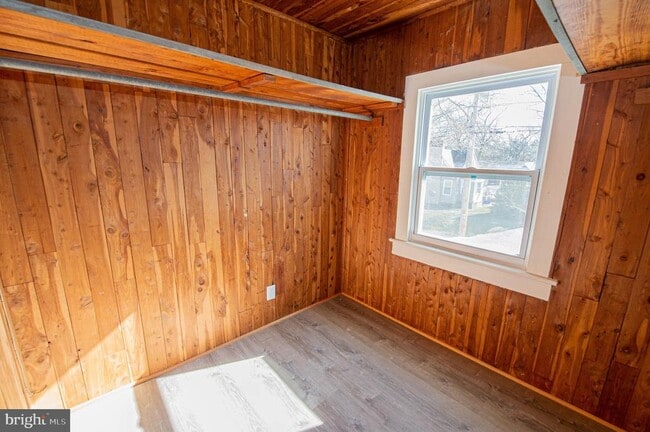 Building Photo - 417 Winder St