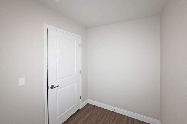 Building Photo - 4711 Scotty Dr