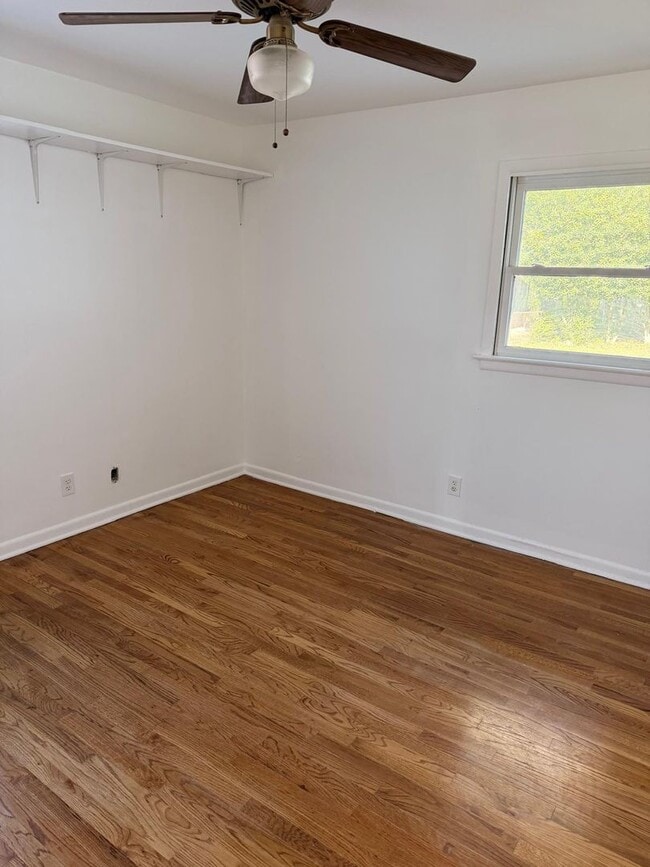 Building Photo - For Rent – Newly Remodeled 5 Bedroom Home!