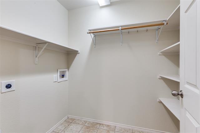 Building Photo - 16333 Severn Ln