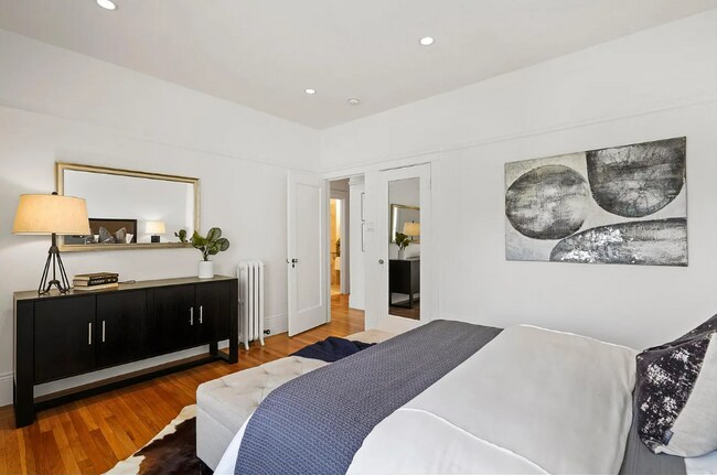 Building Photo - 1258 Chestnut St