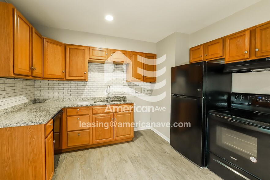 Building Photo - 11117 Bristol Terrace