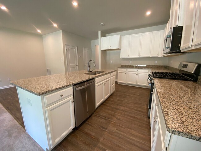 Building Photo - 126 Bicameral Ln