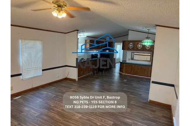 Building Photo - 9056 Syble Dr