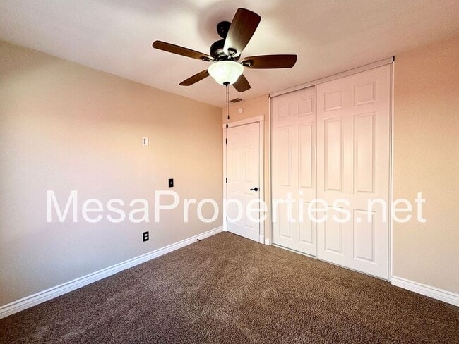 Building Photo - 16481 Silica Dr