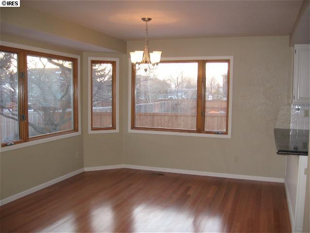 Building Photo - 1117 Red Oak Ct