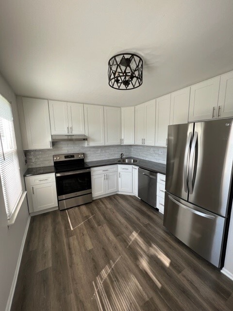 Kitchen - 1777 N Dove Rd