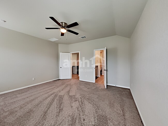 Building Photo - 2709 Iberia Ct