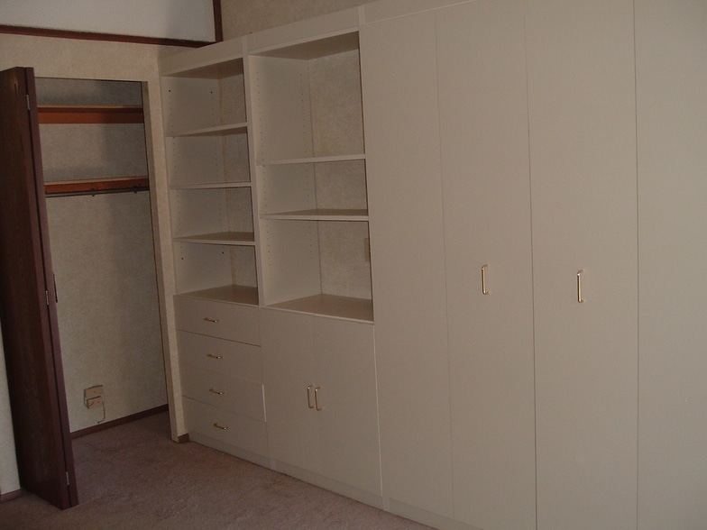 DSCF1704.jpg - 2700 University Court