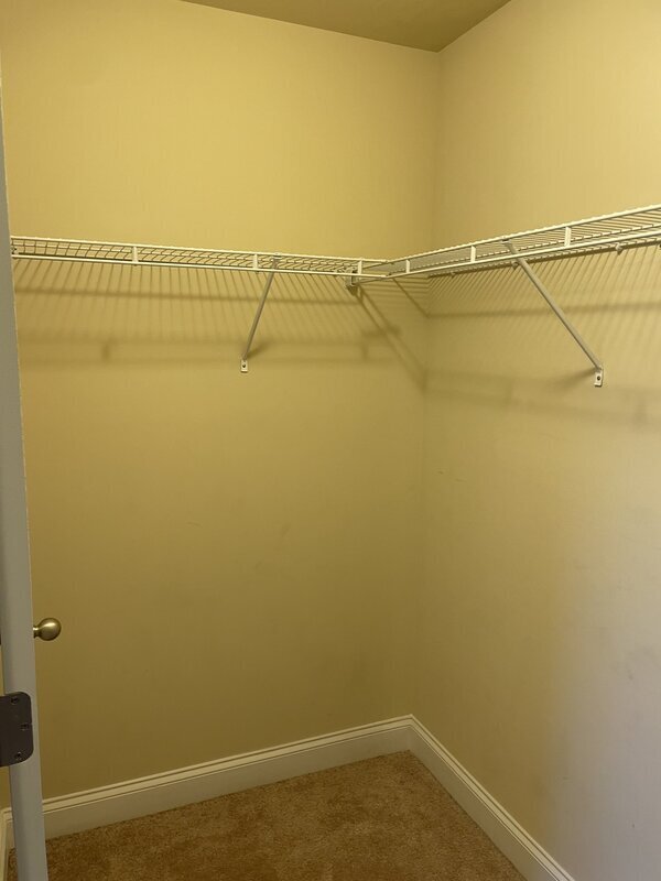 Building Photo - 426 Preakness Ln