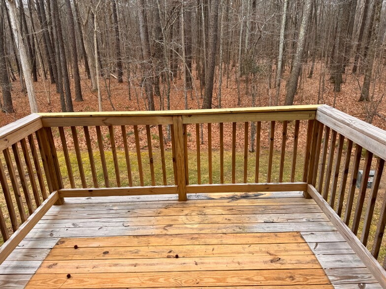 Building Photo - 145 Big Wds Dr