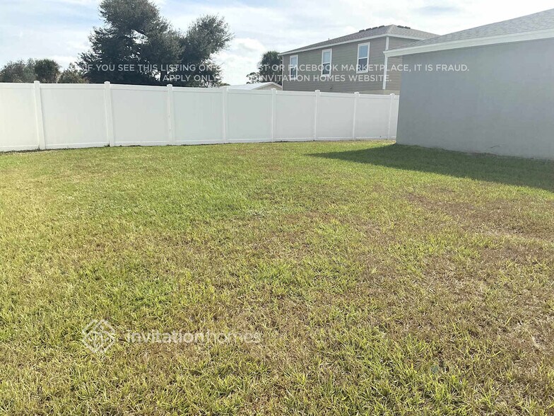 Building Photo - 21426 Dawson Ave