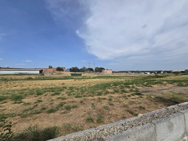 Building Photo - 9819 Sweetwind Dr