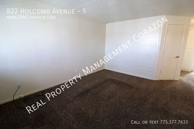 Building Photo - 822 Holcomb Ave