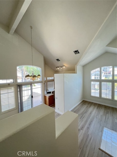 Building Photo - 6 Mansera Pl
