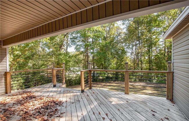 Building Photo - This Charming Two-Story Home Awaits You