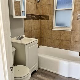 Building Photo - 3151 N 41st St