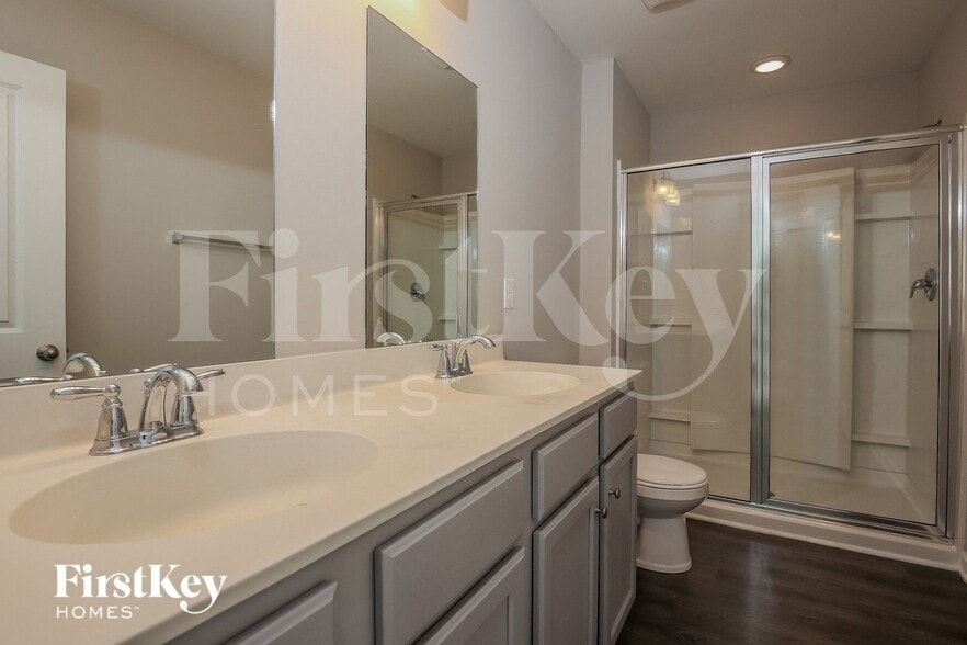 Building Photo - 9714 Fanning Basket Ln