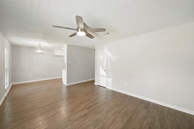 Building Photo - 2526 Appian Wy