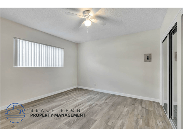 Floorplan - La Rue Apartments