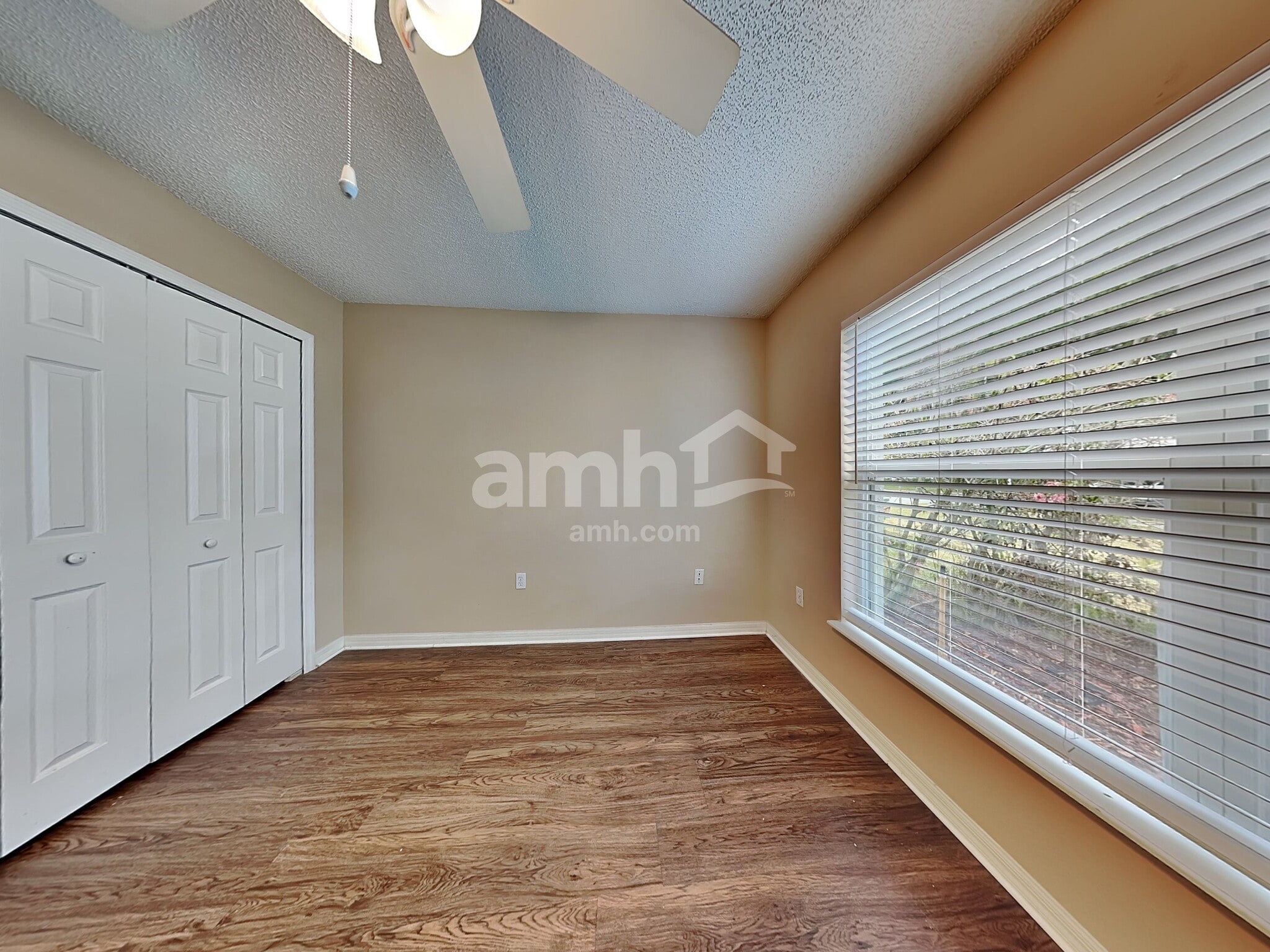 Building Photo - 10418 Maronda Dr