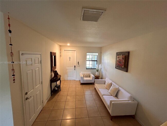 Building Photo - 11510 SW 254th St