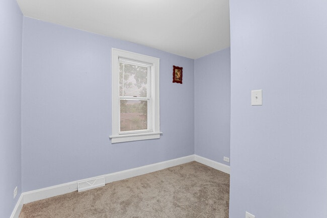 Building Photo - 16310 Carse Ave