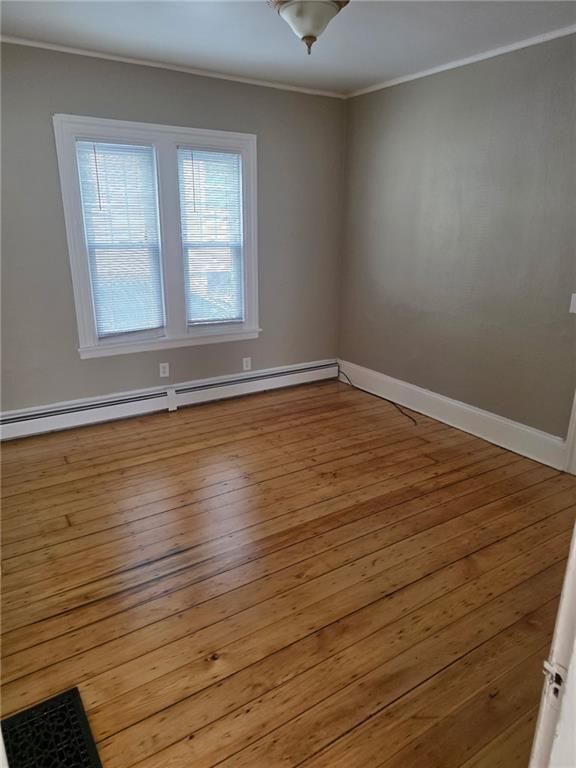 Building Photo - 140 Larch St